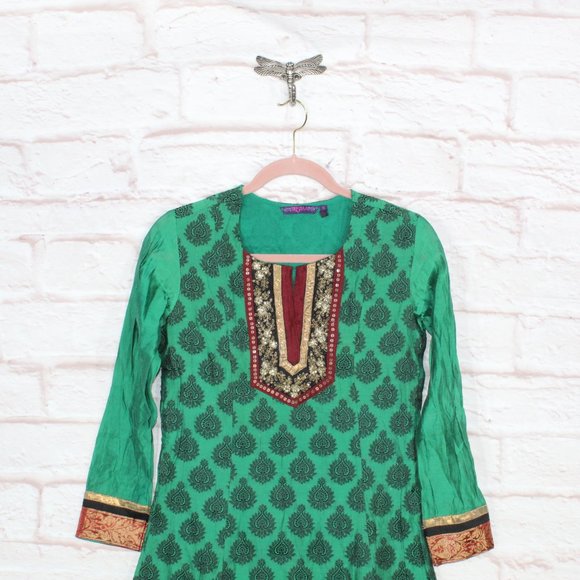 Trishaa Green Embroidered Indian Ethnic Kurta Tunic Dress Size S - Picture 2 of 8
